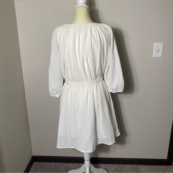 Elizabeth & James White Muslin Belted Mini Dress Women's Size Medium - Picture 8 of 15
